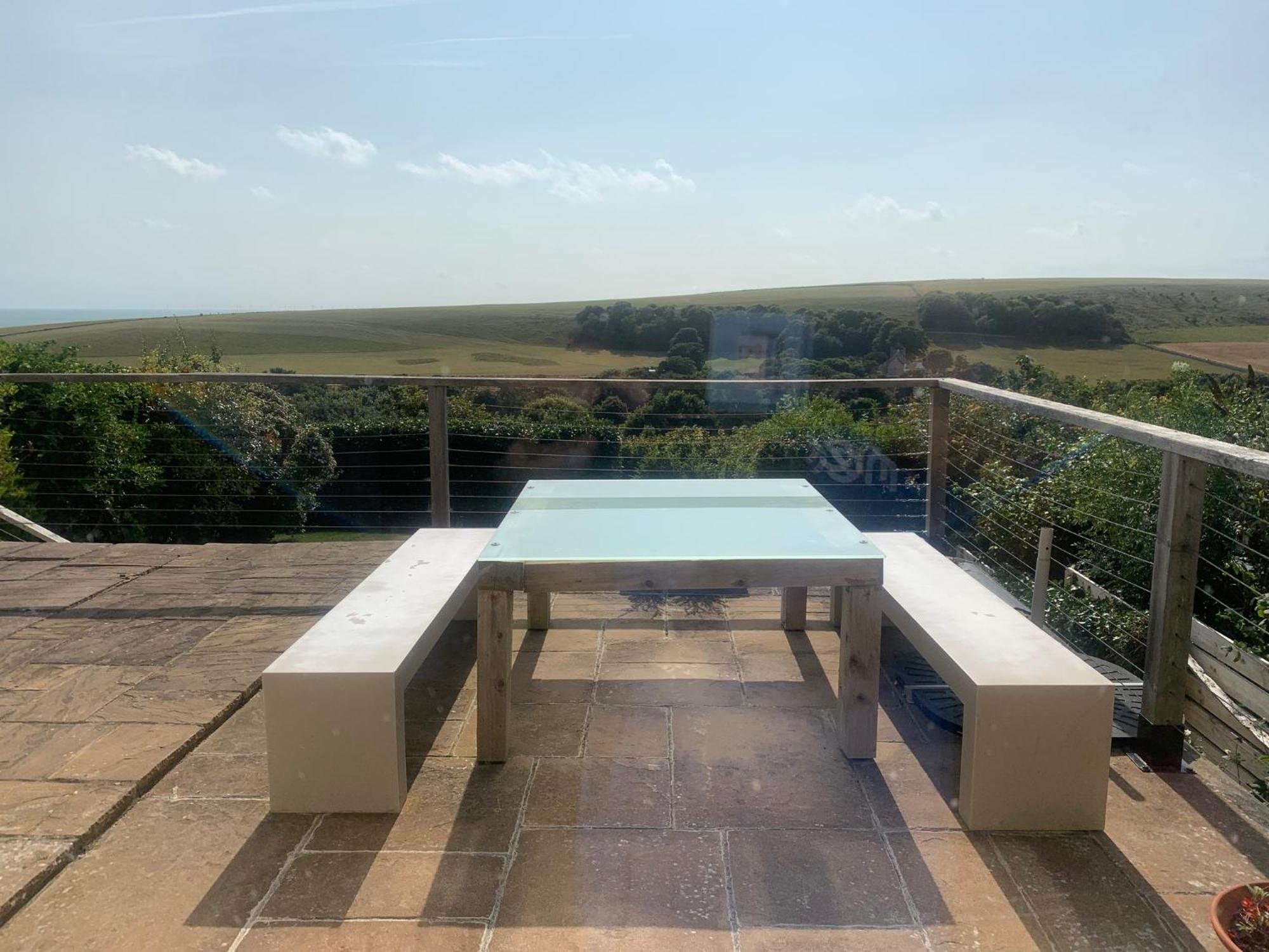 Sanctuary By The Sea With Large Room Including Lounge, Bathroom, Direct Garden Access & Free Parking Brighton Exterior photo